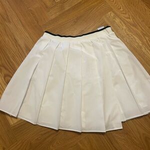 JW Anderson for Uniqlo pleated tennis skirt
